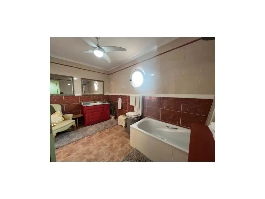 Baño de Casa o chalet en venta en Dolores con Aire acondicionado, Jardín privado y Piscina