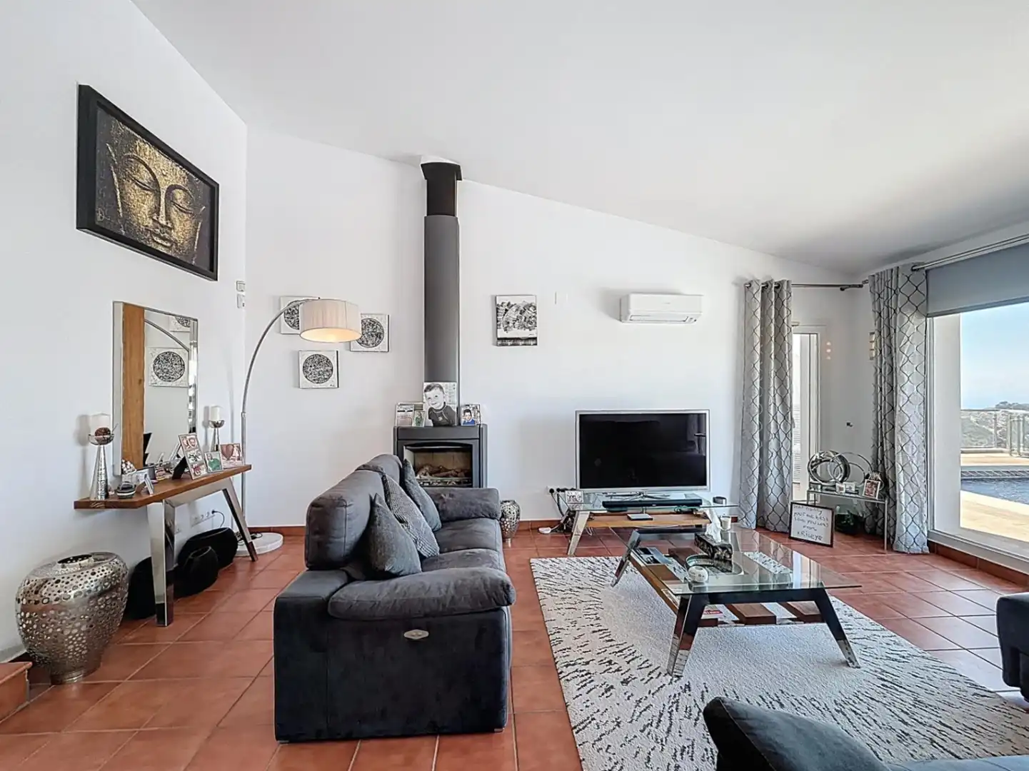 Sala d'estar de Casa o xalet en venda en Benitachell / El Poble Nou de Benitatxell amb Aire condicionat, Calefacció i Jardí privat