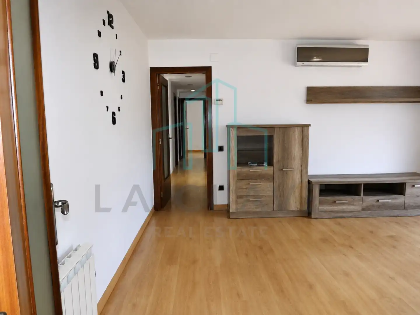 Sala d'estar de Pis en venda en Bigues i Riells del Fai amb Aire condicionat, Calefacció i Parquet