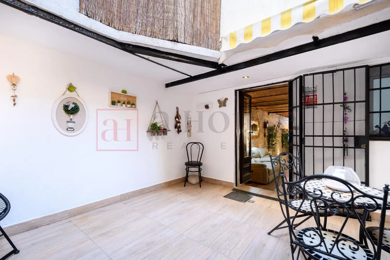 Terrassa de Dúplex en venda en Barcelona amb Aire condicionat, Calefacció i Jardí privat