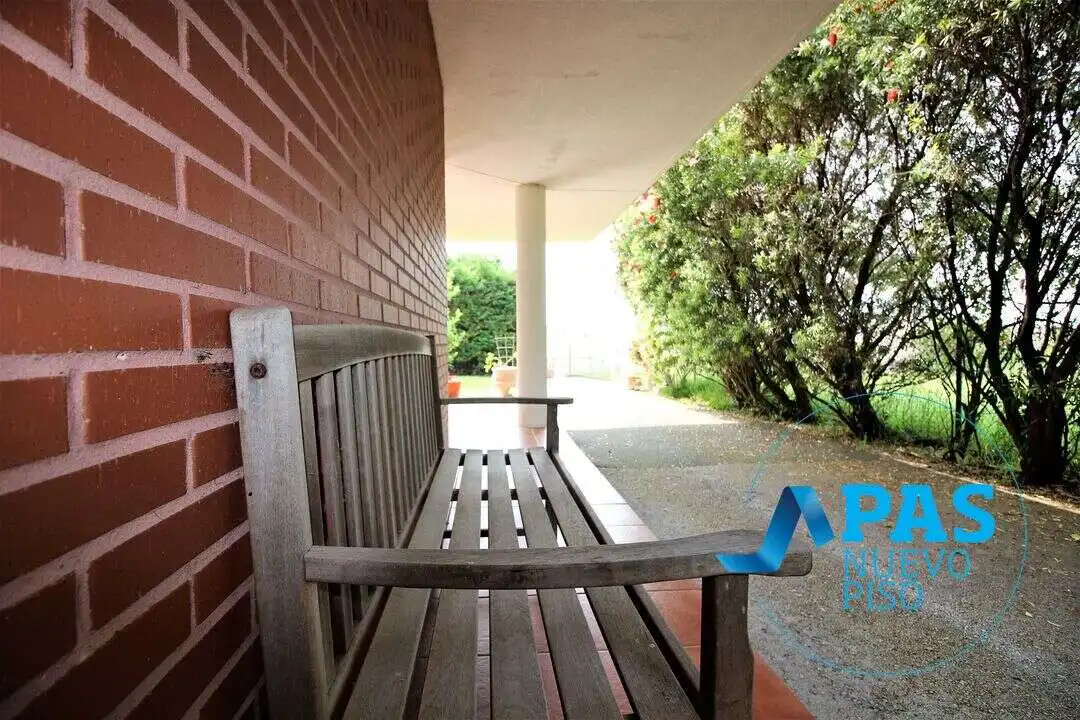 Terrassa de Casa o xalet en venda en Santander amb Calefacció, Jardí privat i Terrassa