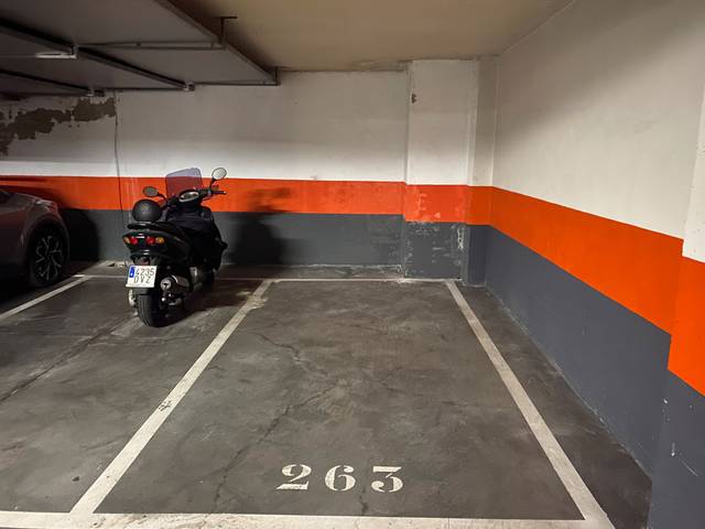 Garaje en Venta en Calle Obanos, 12A en Las Tablas