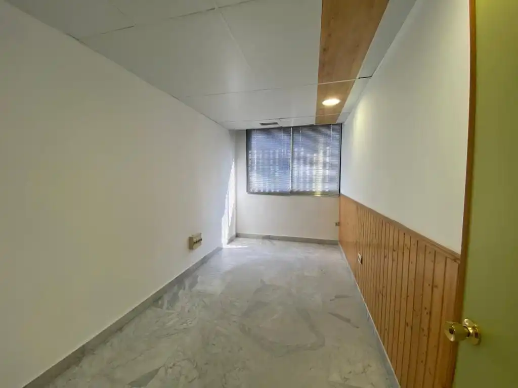 Bureau avec ascenseur à louer à Pisa, imagen 4