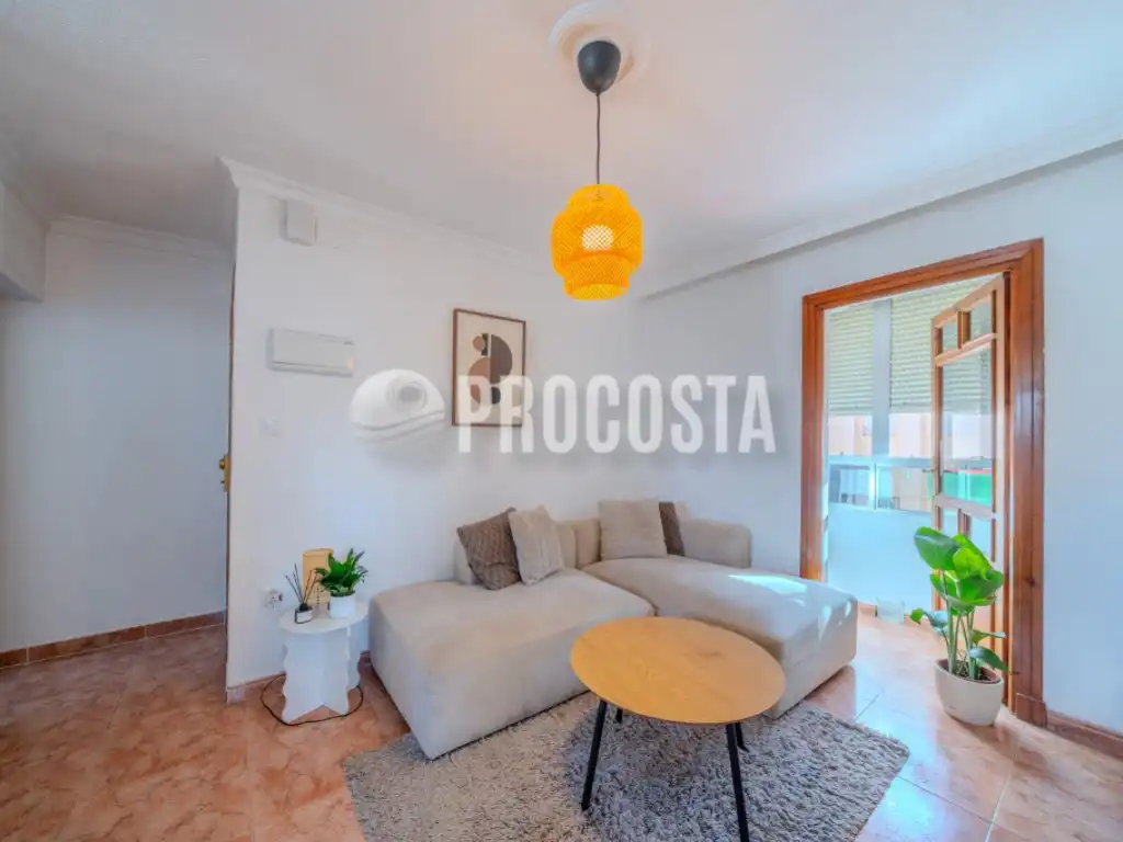 Sala de estar de Piso en venta en Almuñecar Centro