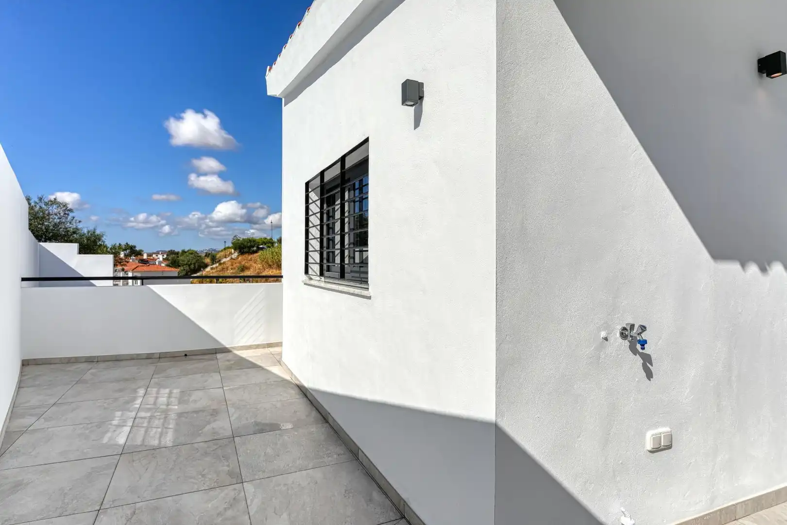 Vista exterior de Casa o chalet en venta en Mijas con Aire acondicionado, Calefacción y Terraza