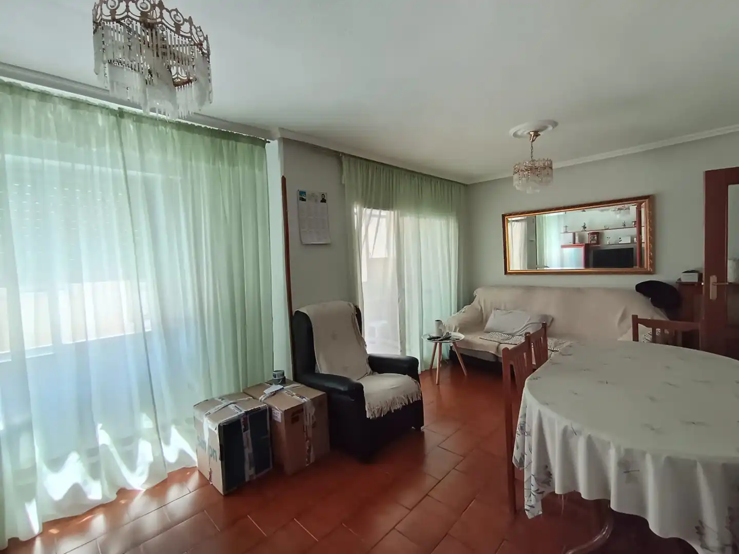 Sala d'estar de Pis en venda en Alcalá de Henares amb Calefacció i Terrassa