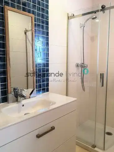 Baño de Apartamento en venta en Sotogrande con Aire acondicionado, Calefacción y Terraza