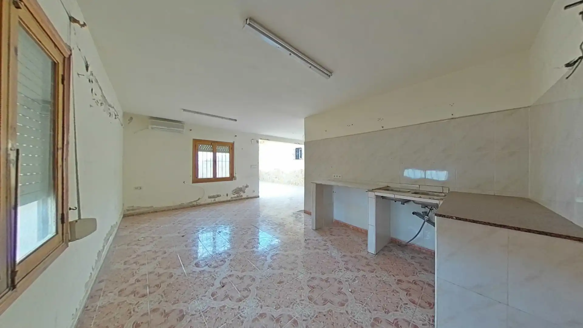 Local en venta en Altabix, 166, -1, Jubalcoi