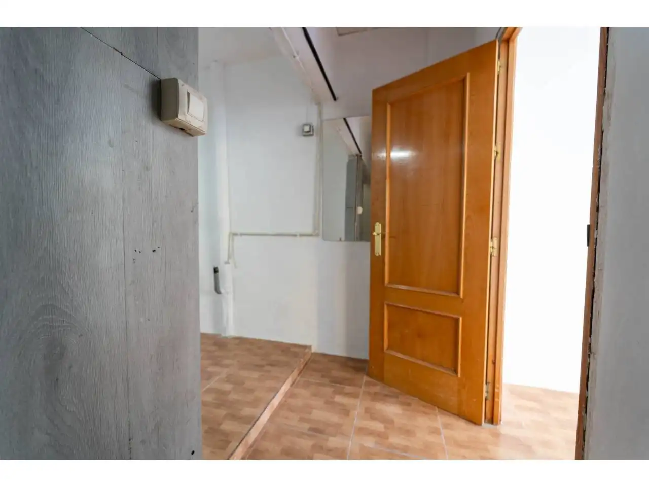 Business premises for sale in Calle Azafatas, imagen 7