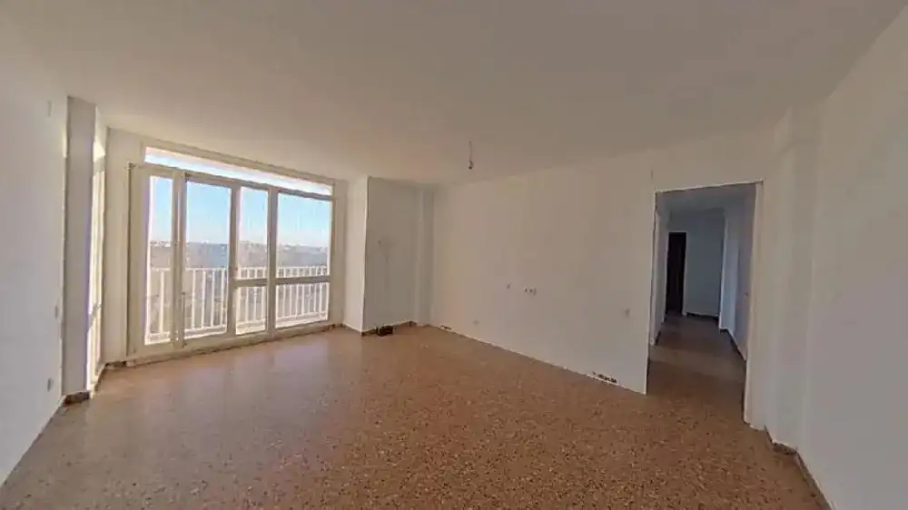 Piso con ascensor en venta en Avinguda de Gavà