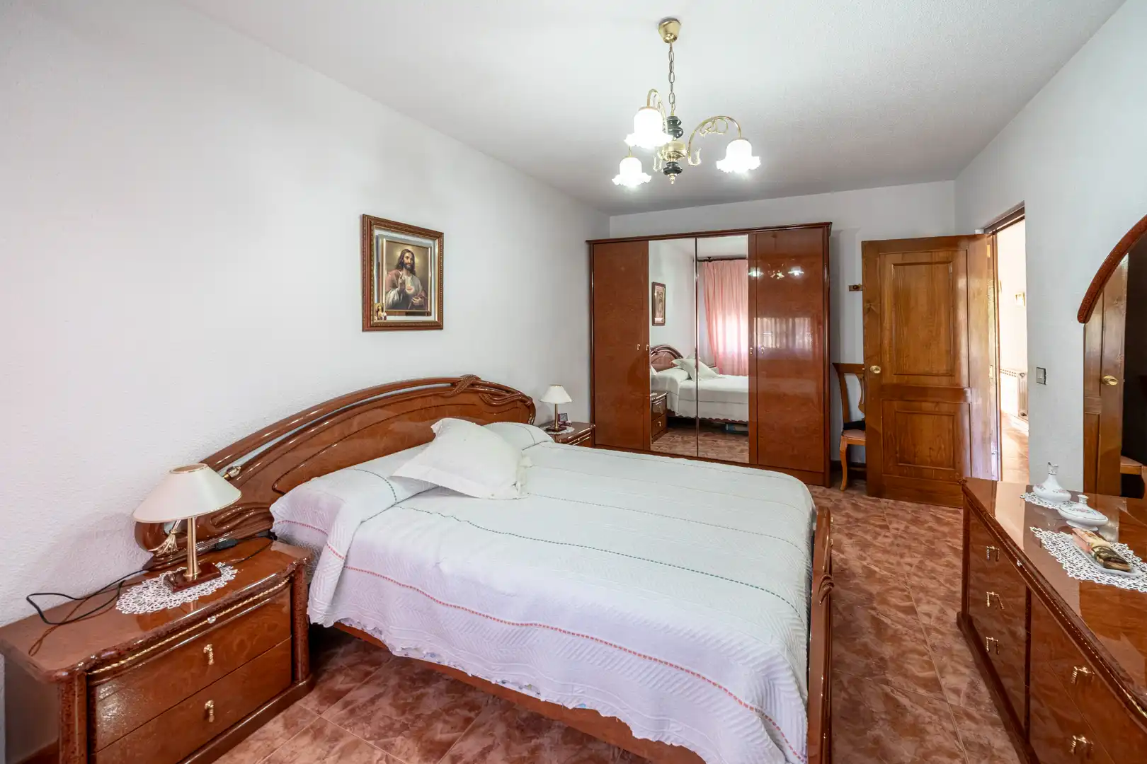 Casa aparellada amb jardí en venda a Calle de San José, imagen 25