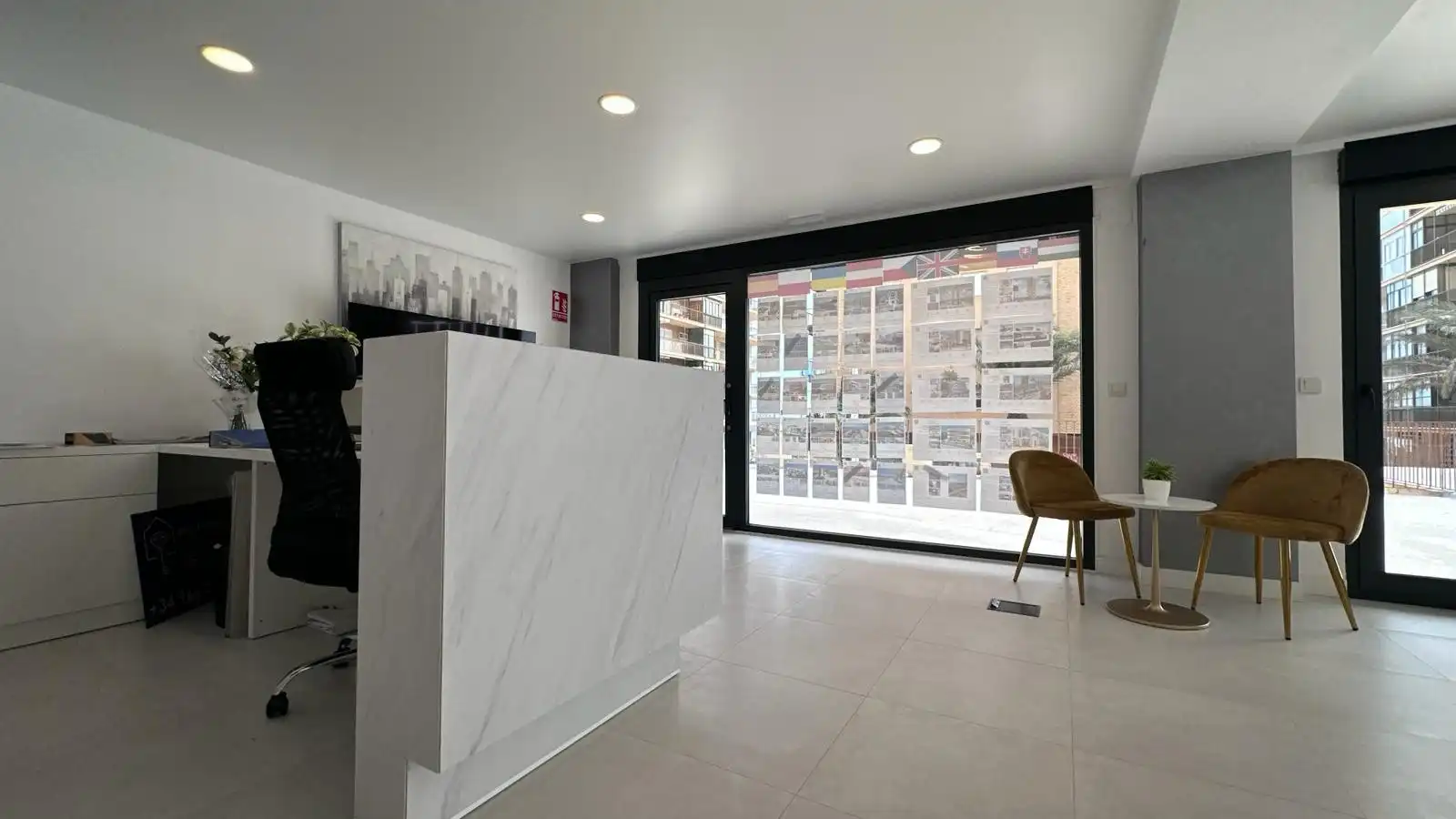 Local en venta en Elche / Elx con Aire acondicionado