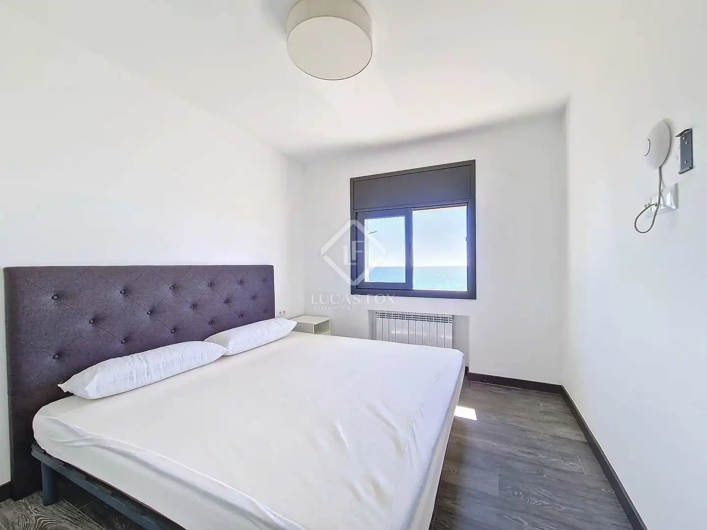Dormitori de Casa o xalet de lloguer en Vilanova i la Geltrú amb Aire condicionat, Jardí privat i Terrassa