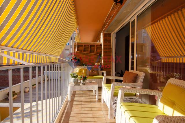 Piso en Venta en Terrassa - CL VIOLINISTA VELLSOLA,DE en Vallparadís - Antic Poble de Sant Pere