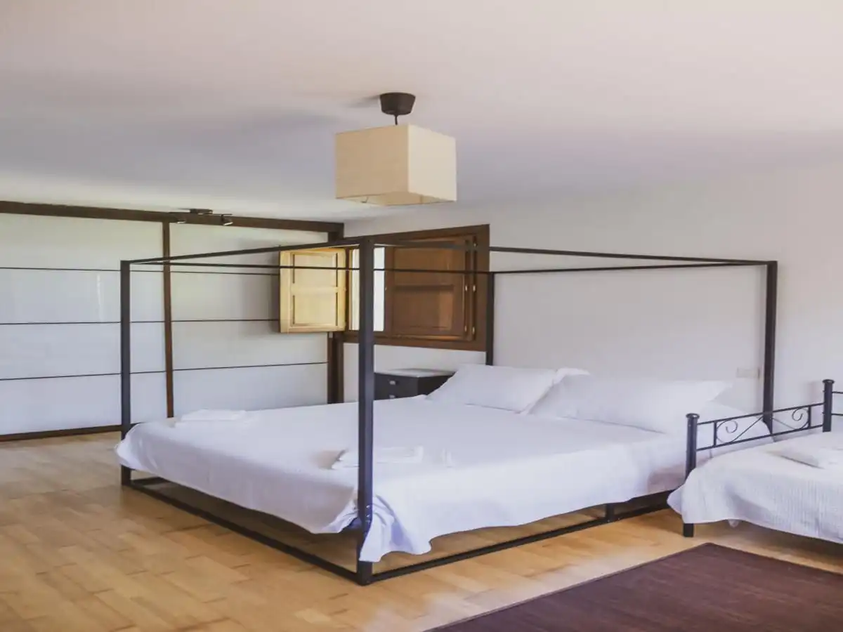Dormitori de Casa o xalet en venda en Llanes amb Calefacció, Jardí privat i Terrassa
