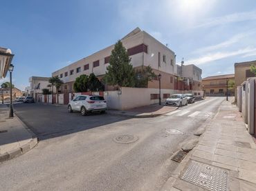 Casa a schiera con balcone in vendita a Belicena