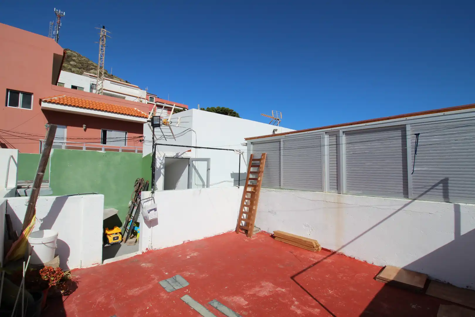 Vista exterior de Casa adosada en venta en Santa Cruz de Tenerife con Terraza, Trastero y Amueblado