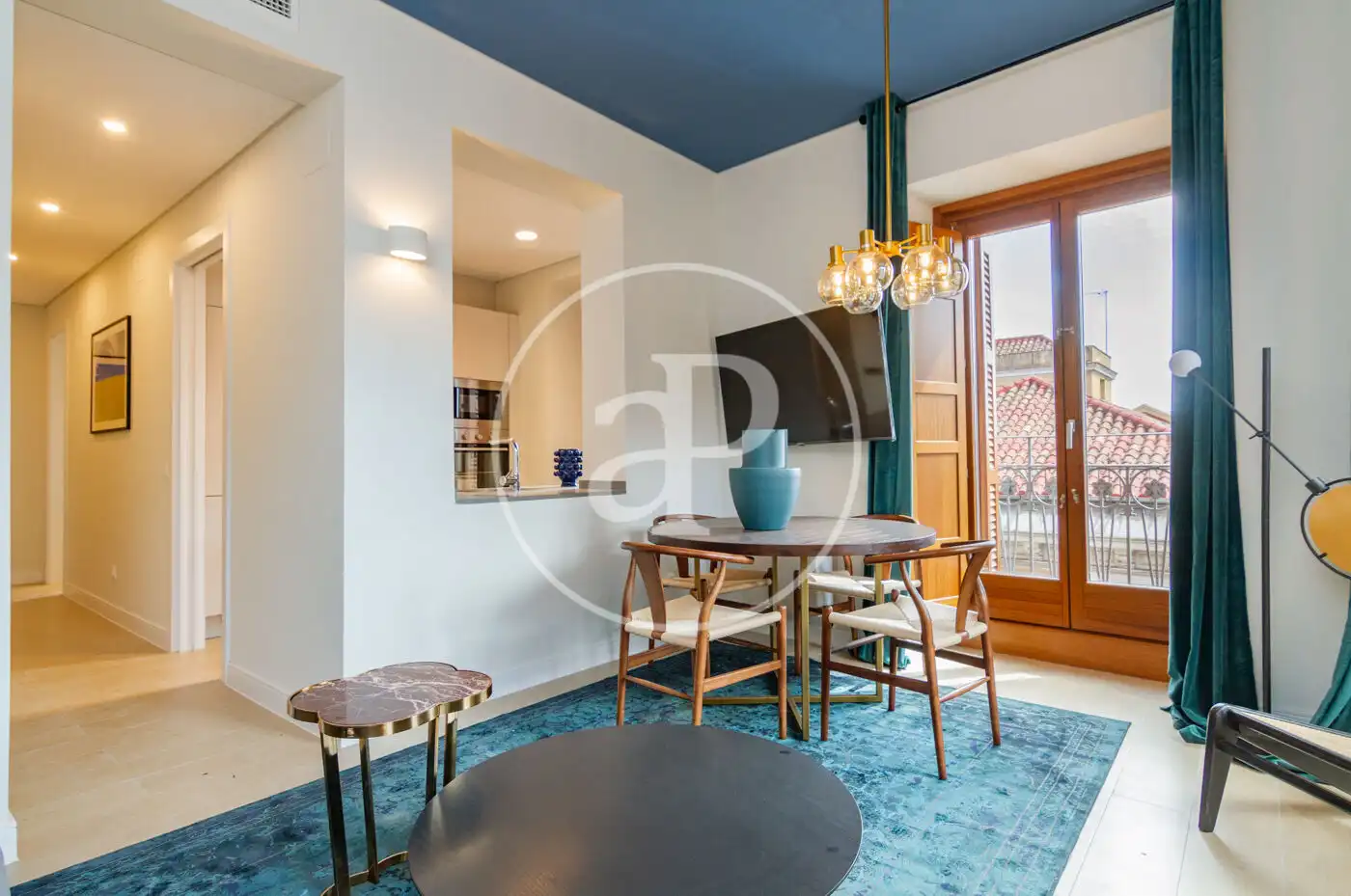 Flat for rent in C. de San Bernardo, Universidad - Malasaña