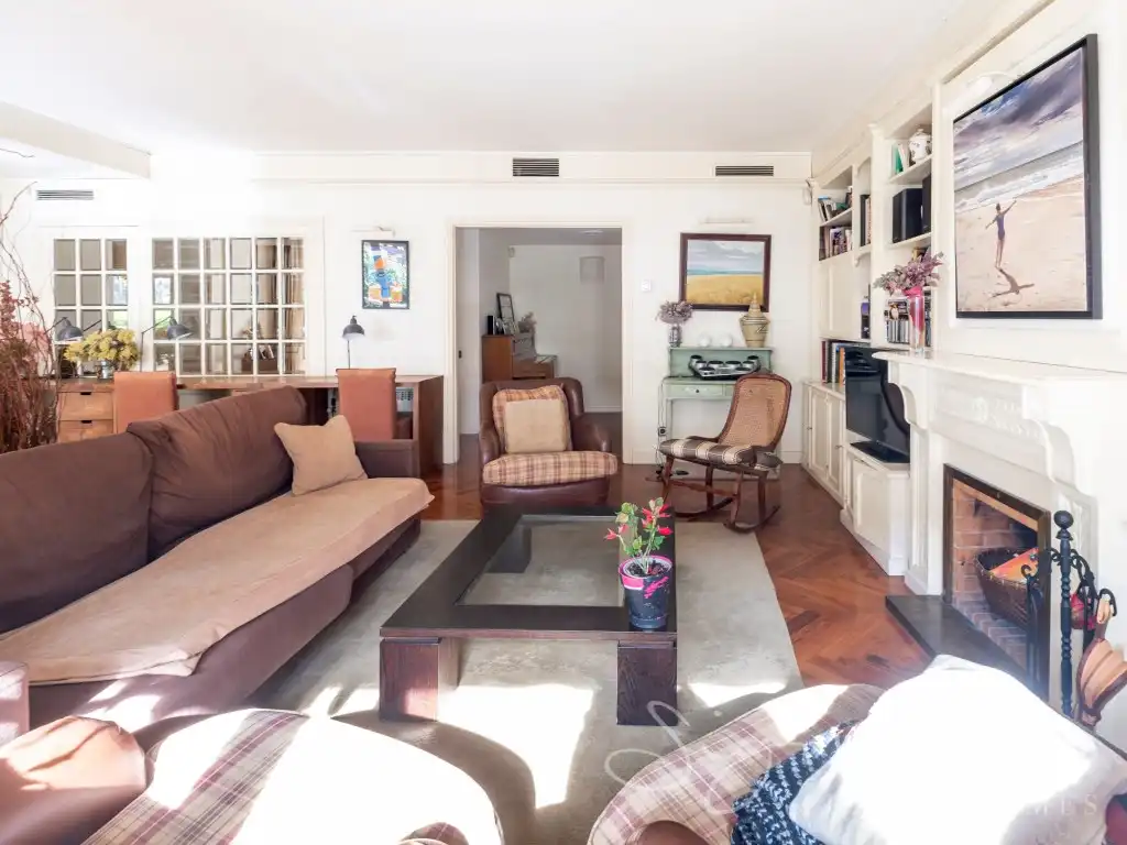 Living room of Ground floor for sale in Sant Cugat del Vallès  with Heating, Private garden and Terrace