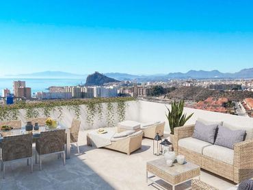 Apartament amb balcó en venda a C.H. 3