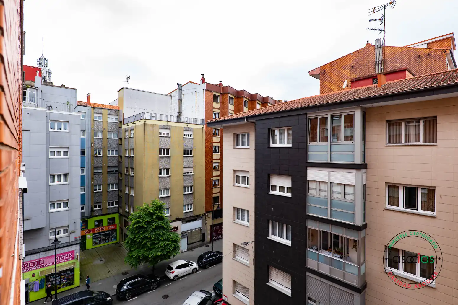 Vista exterior de Piso en venta en Gijón  con Calefacción