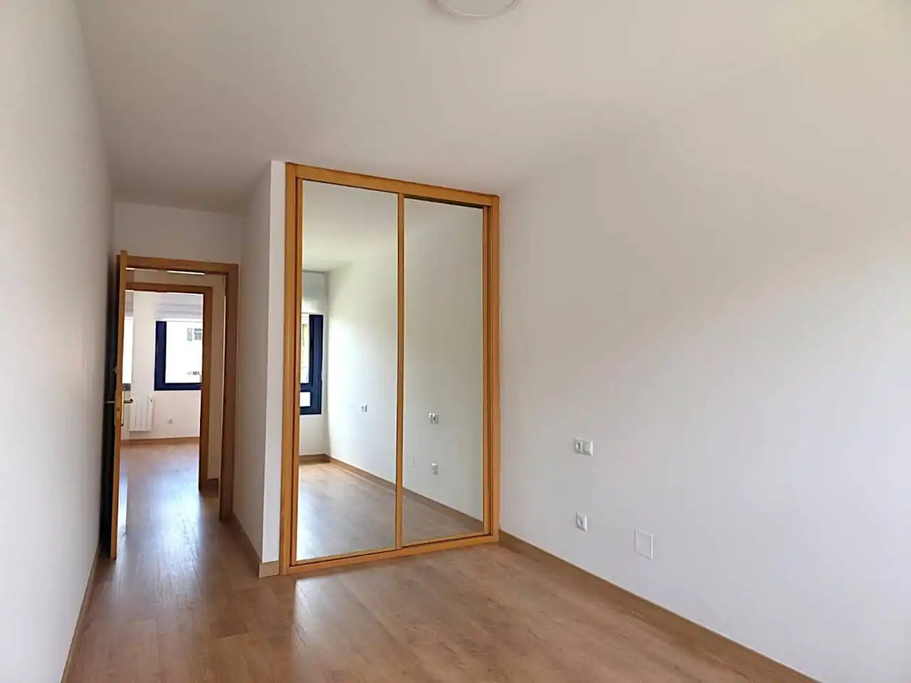 Habitación de Apartamento de alquiler en Sada (A Coruña) con Calefacción