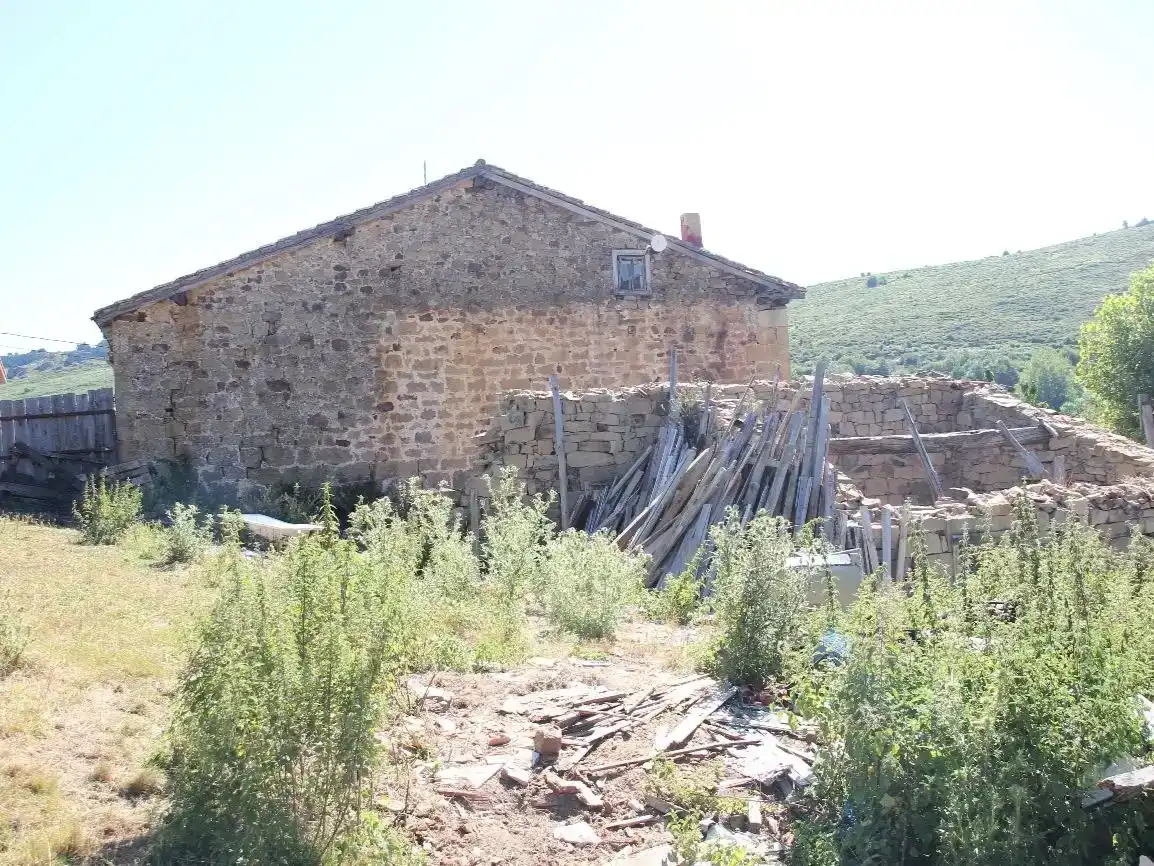 Vista exterior de Finca rústica en venta en Las Rozas de Valdearroyo , Cantabria