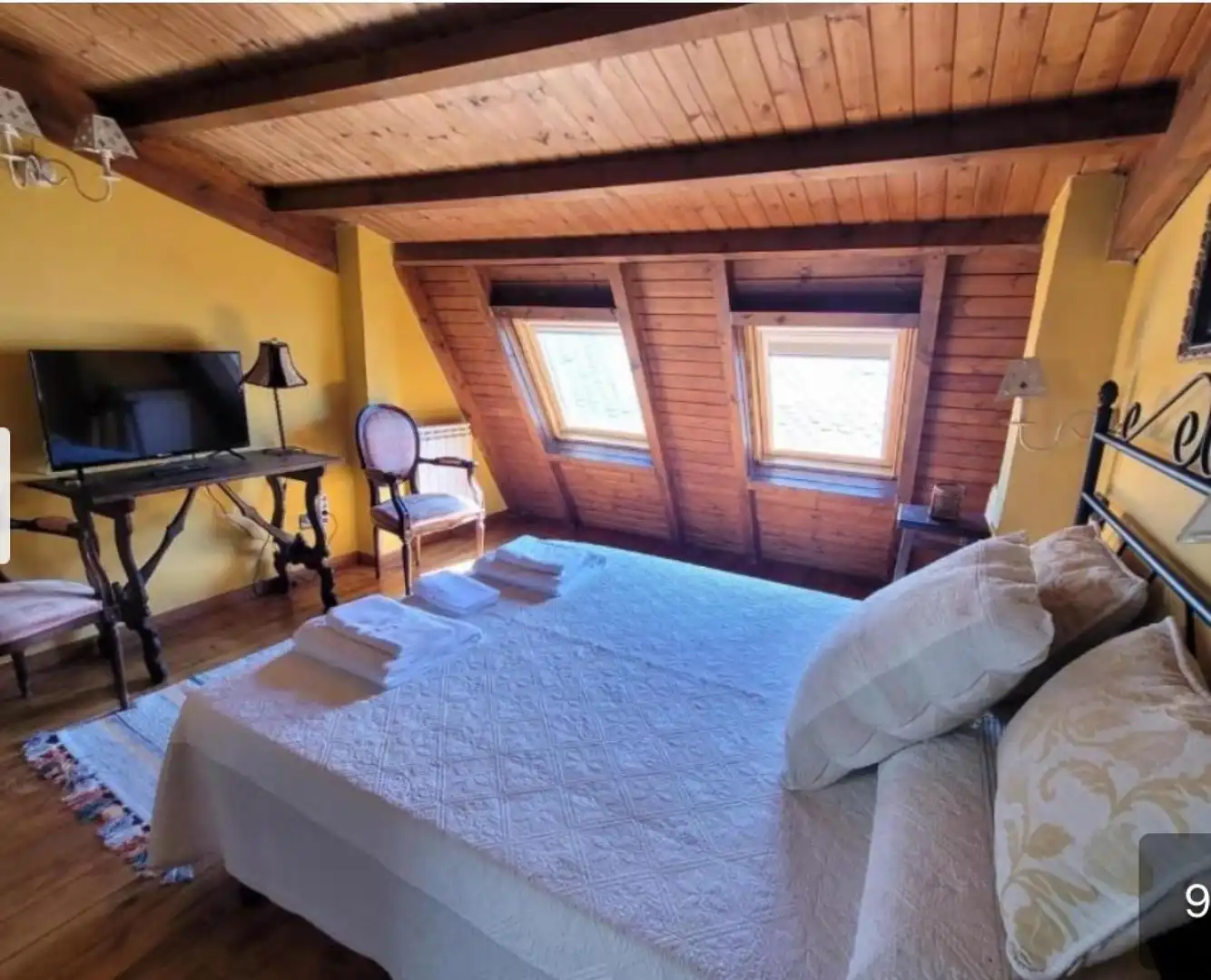 Country homes for sale in Molinaseca