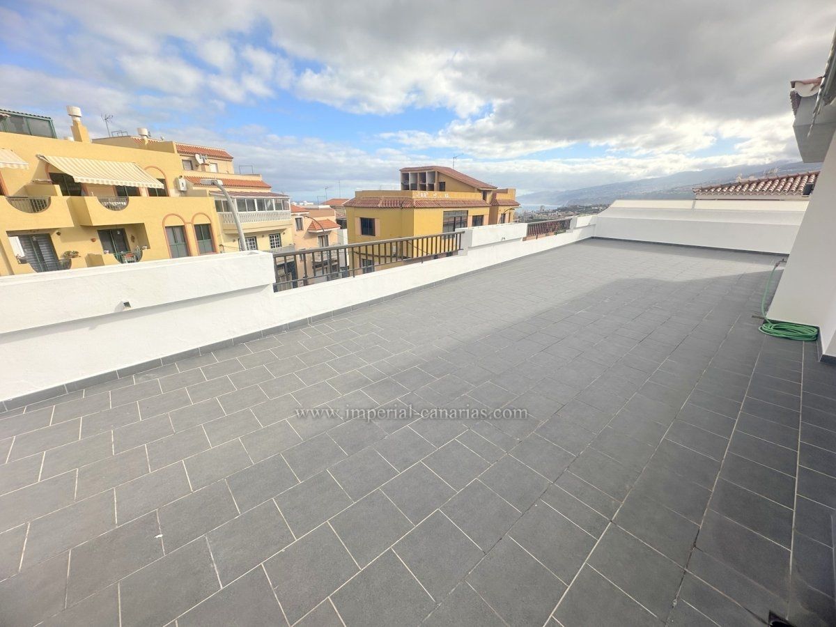 Terrassa de Casa o xalet en venda en Los Realejos amb Terrassa i Forn