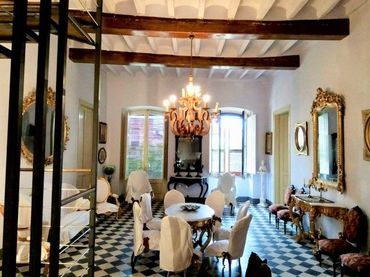 Casa con balcone in vendita a Plaça de l'Església