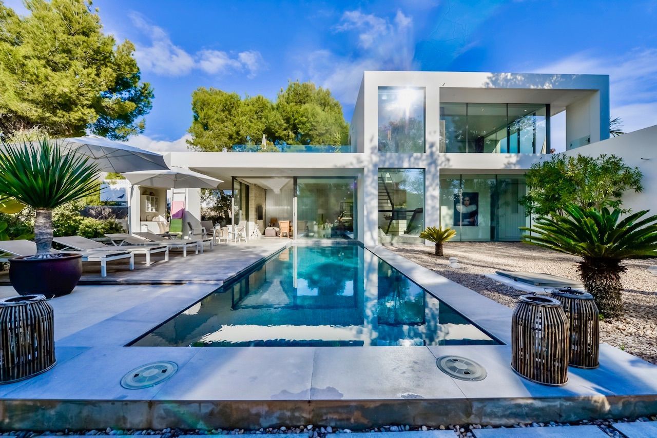 Swimming pool of House or chalet for sale in Altea  with Air Conditioner, Heating and Private garden