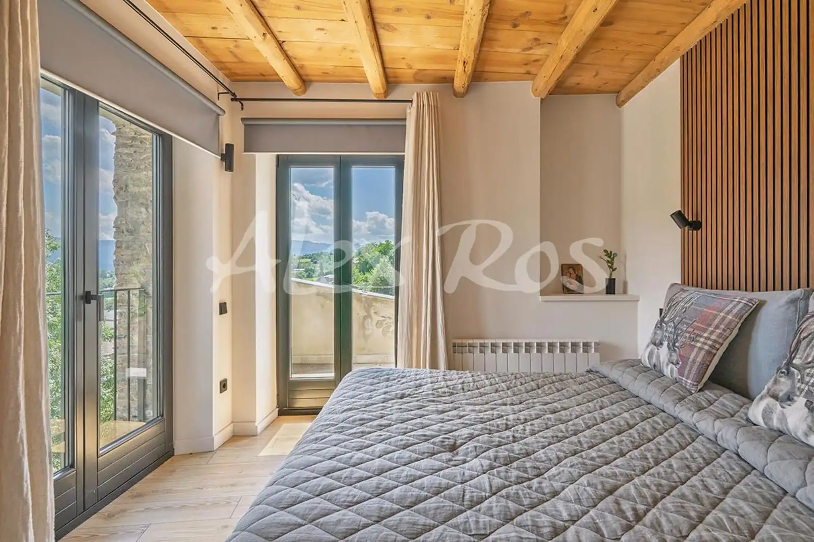 Bedroom of Houses for sale in Ger  with Heating and Storage room