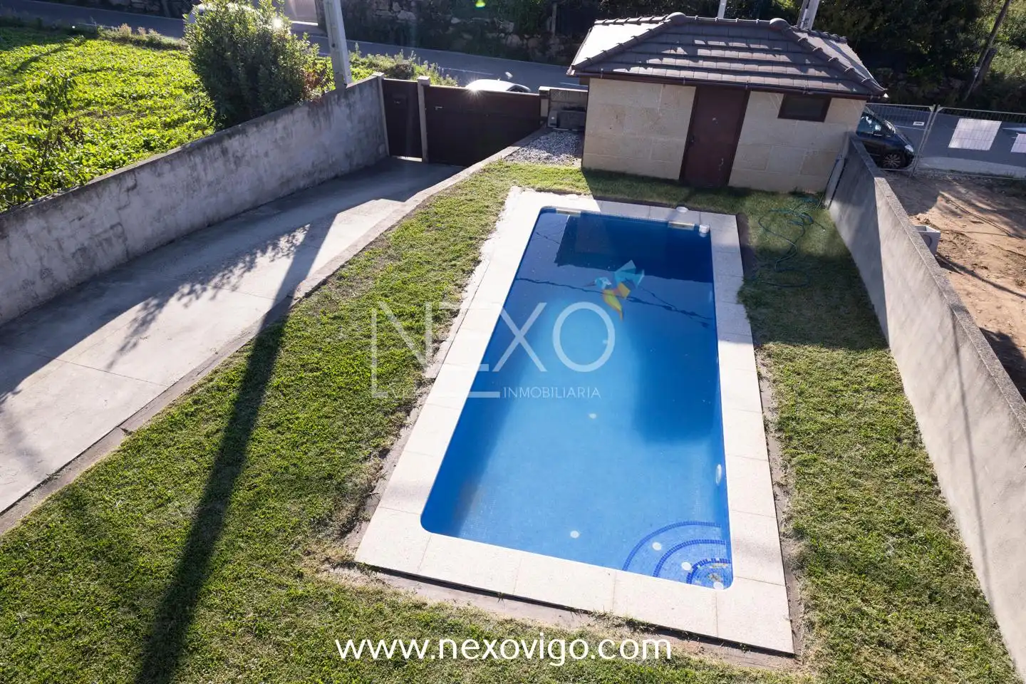 Swimming pool of Houses for sale in Vigo   with Heating, Private garden and Terrace
