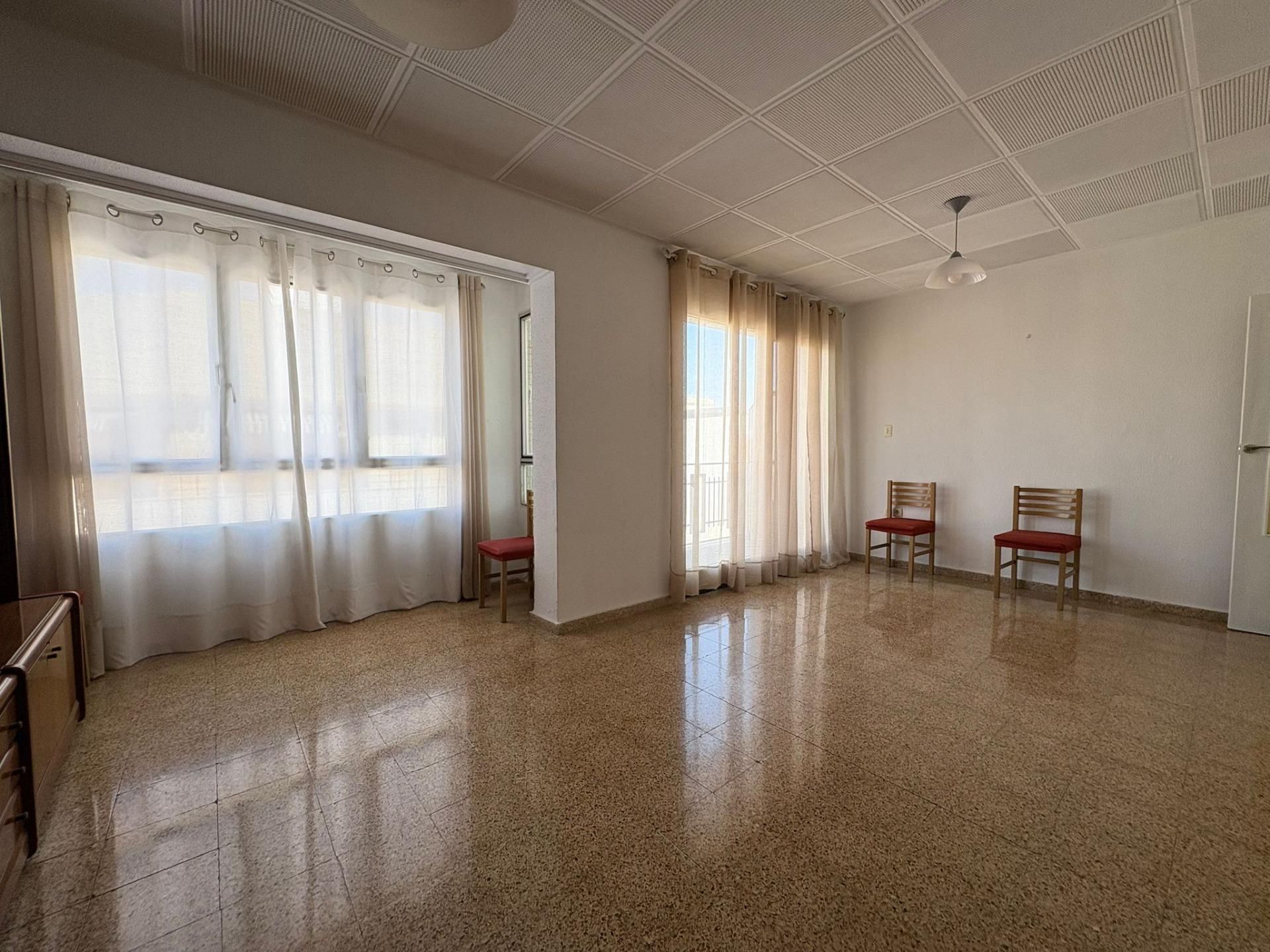 Flat to rent in Llíria  with Balcony
