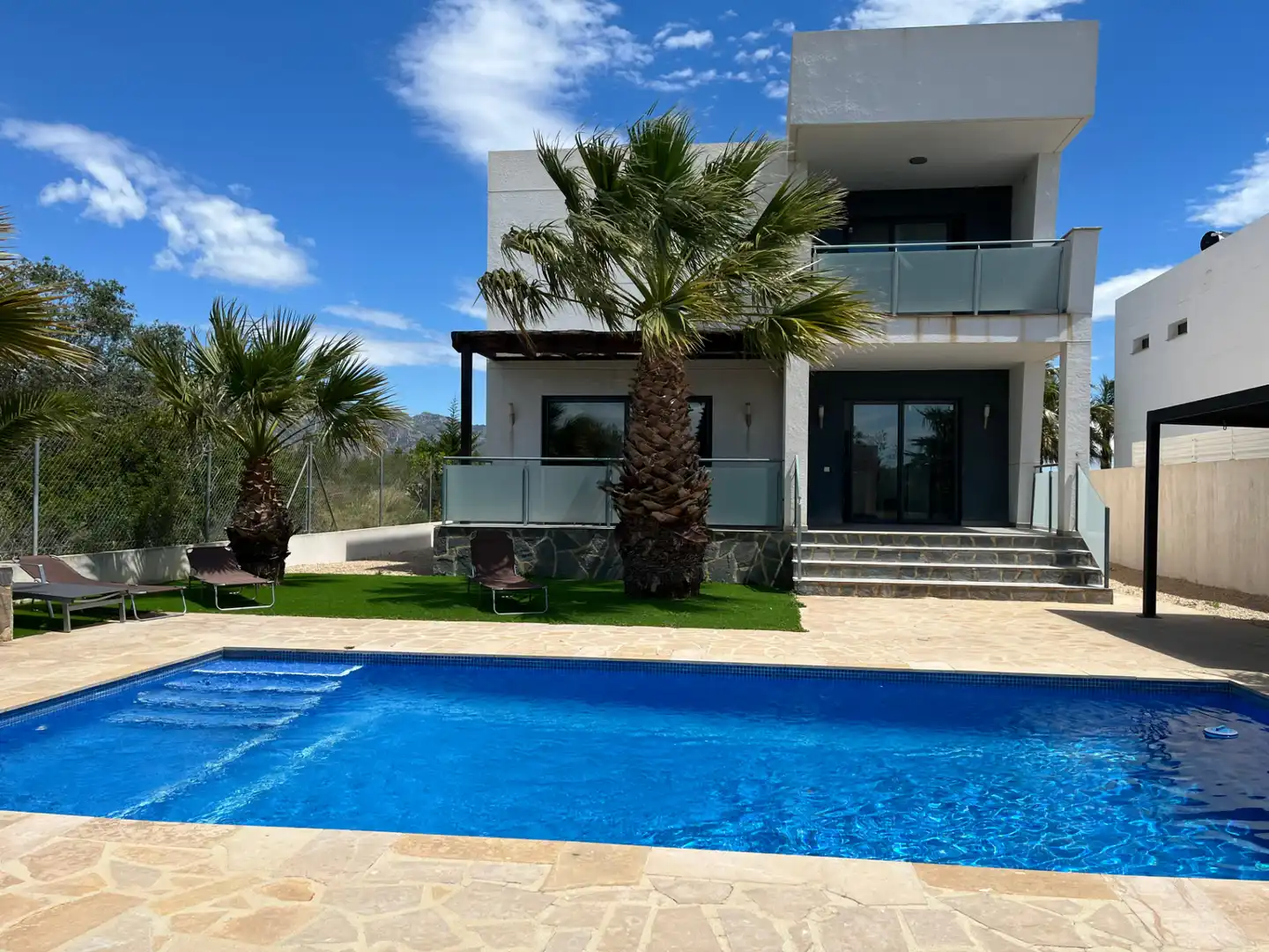 Piscina de Casa o chalet en venta en L'Ametlla de Mar  con Aire acondicionado, Jardín privado y Terraza