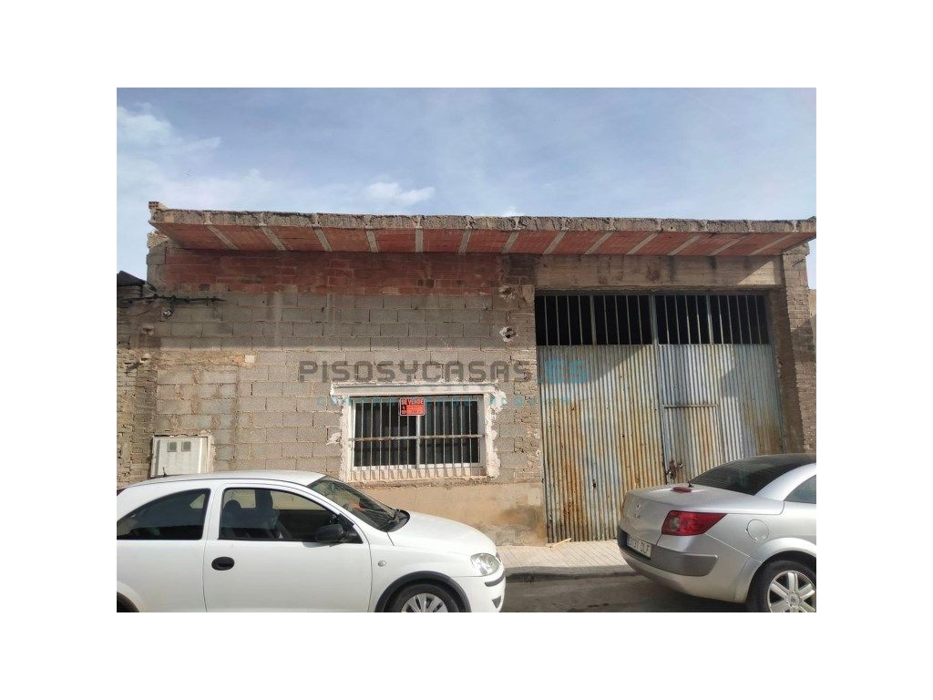 Vista exterior de Casa adosada en venda en Llombai