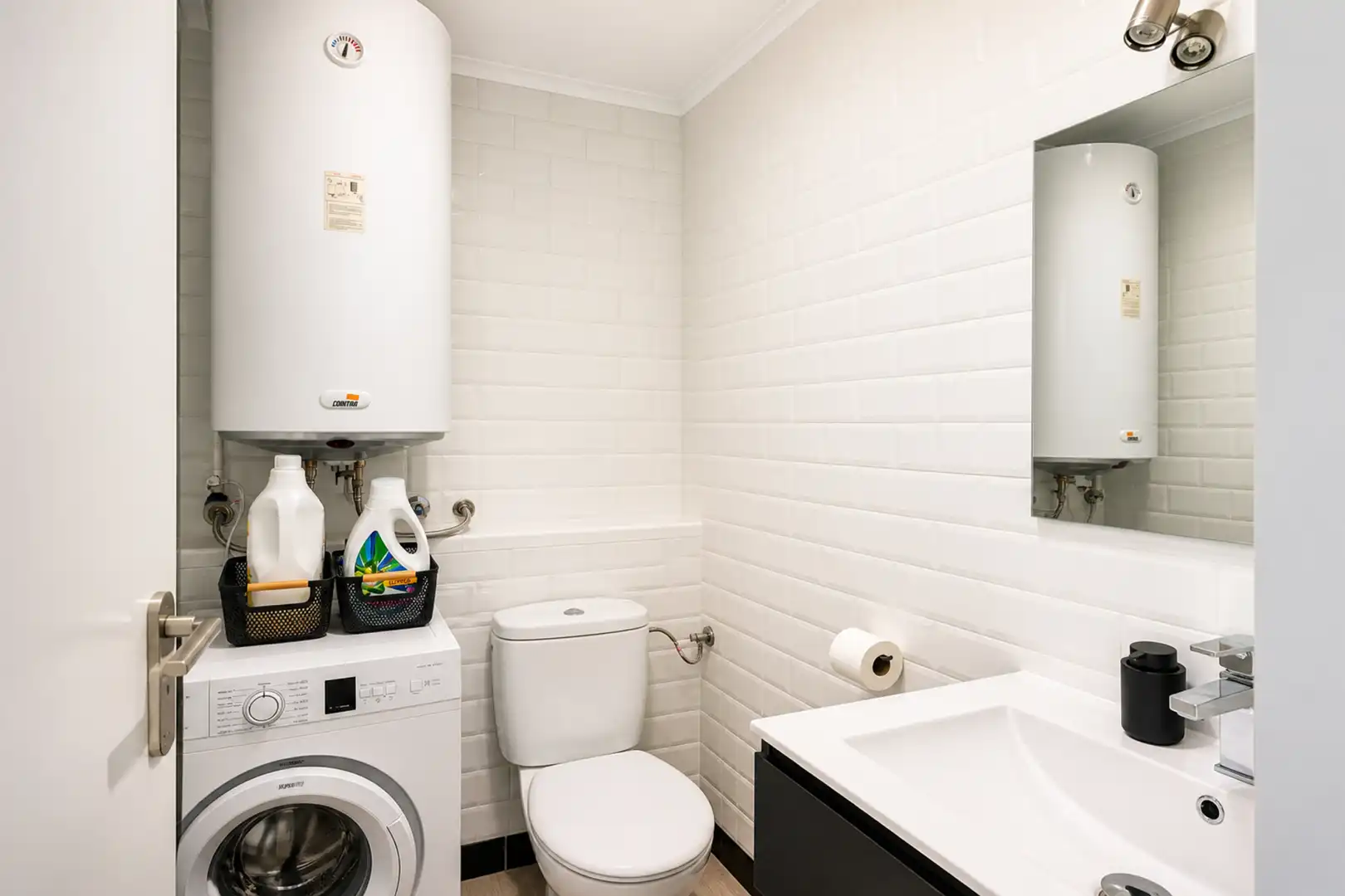 Bathroom of Apartments for sale in Manilva  with Air Conditioner, Terrace and Storage room