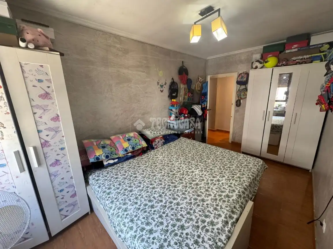Habitación de Piso en venta en Bilbao  con Balcón