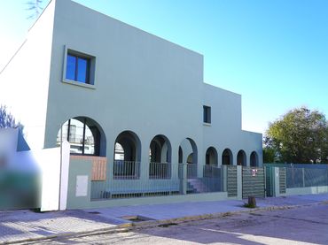 Baixos d'obra nova amb piscina en venda a Calle Rodrigo de Triana 1