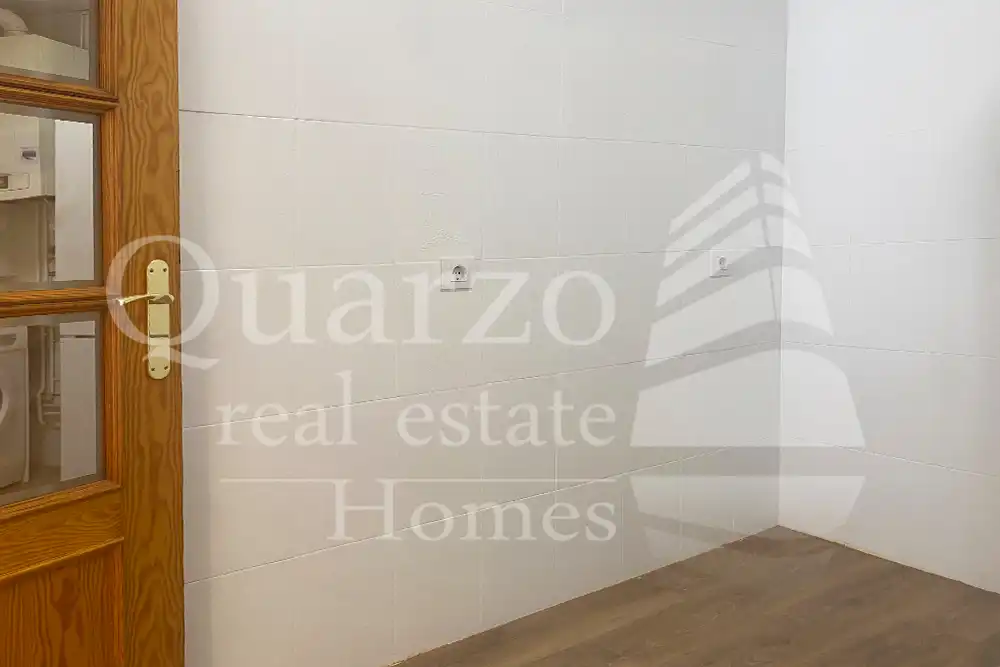 Flat for sale in Segovia  with Furnished