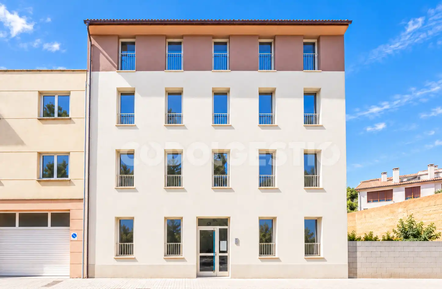 Vista exterior de Piso en venta en Vic