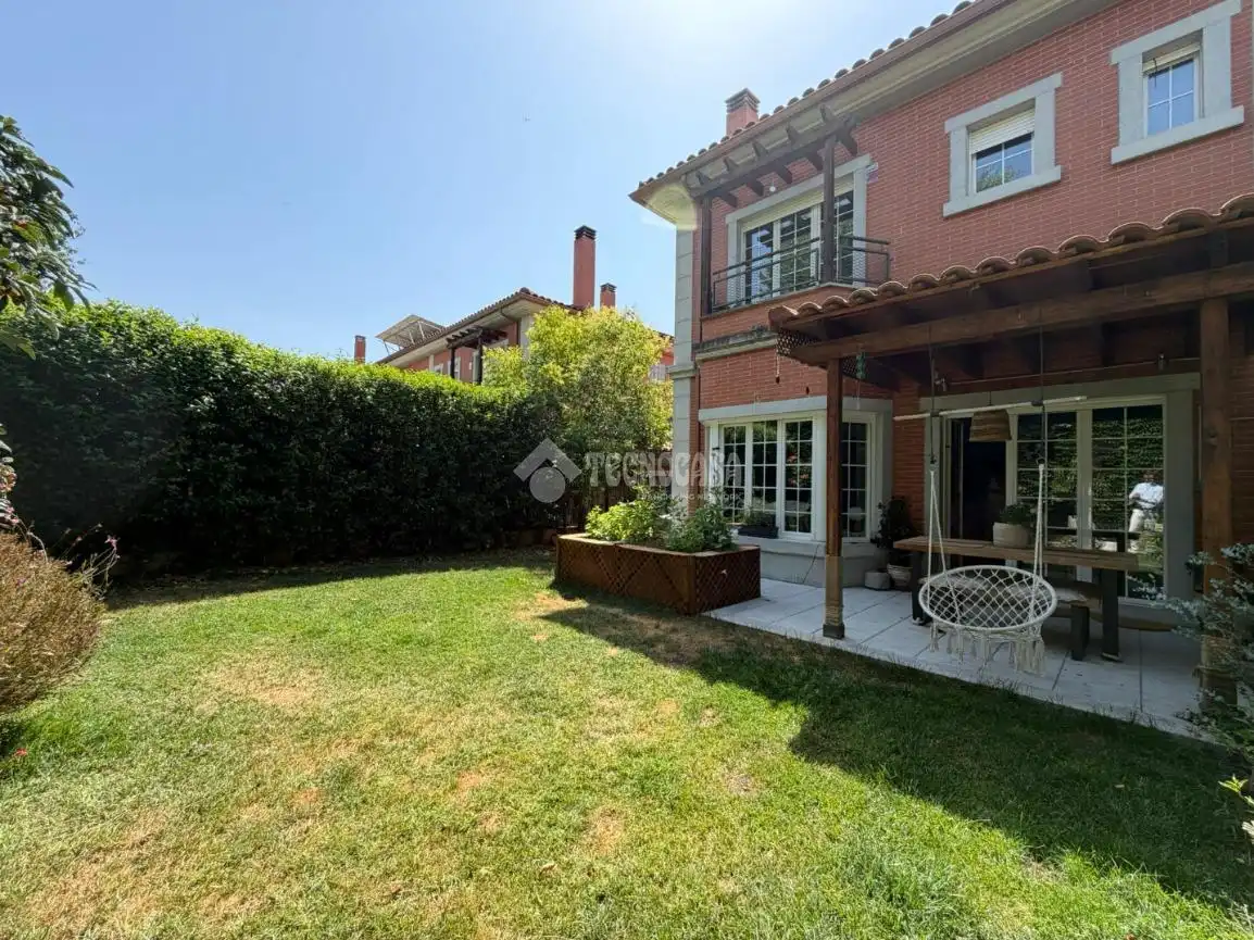 Garden of Detached homes for sale in San Agustín del Guadalix  with Air Conditioner, Heating and Private garden