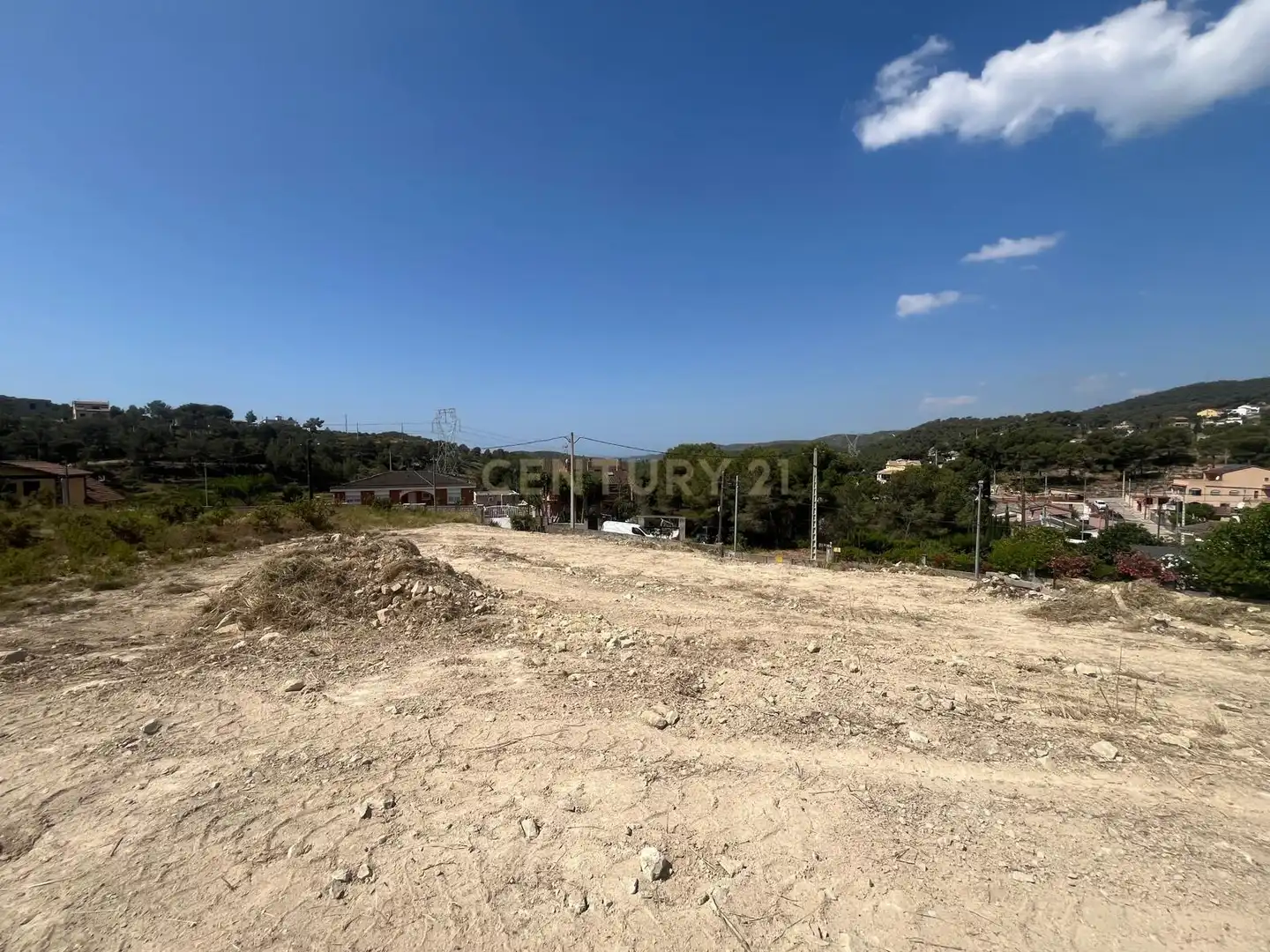 Land for sale in Canyelles