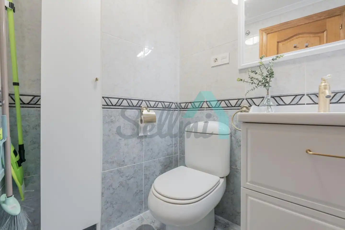 Wohnung zur Miete in Rosal, Parque San Francisco - Uría