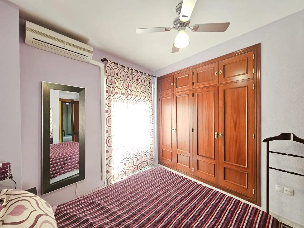 Schlafzimmer von Wohnung zum Verkauf in Alcalá de Guadaira mit Möbliert und Balkon