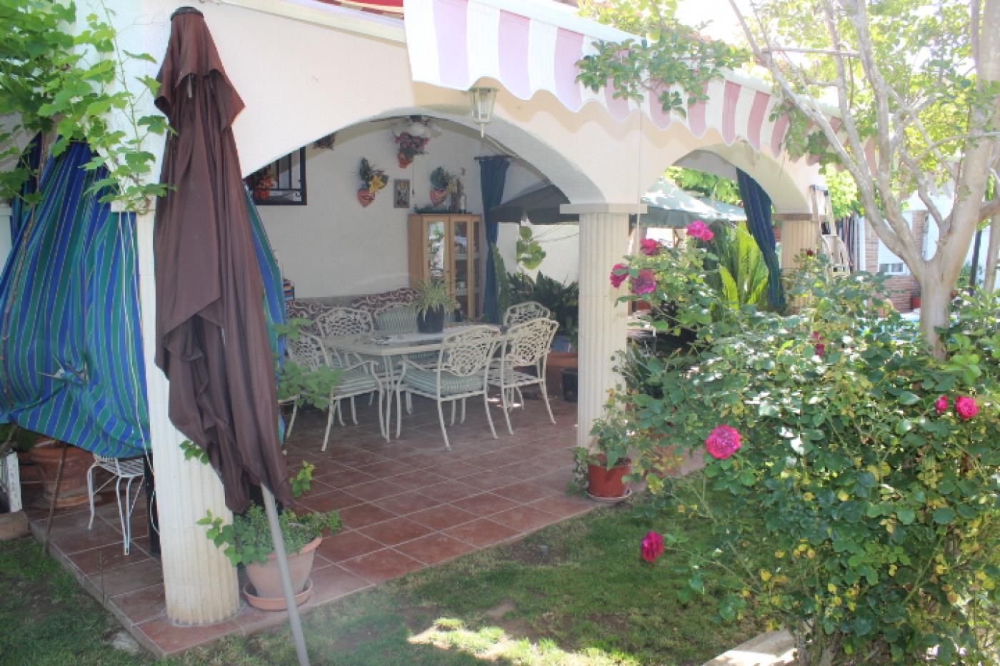 Terrassa de Casa o xalet en venda en La Pobla de Montornès   amb Aire condicionat, Terrassa i Traster