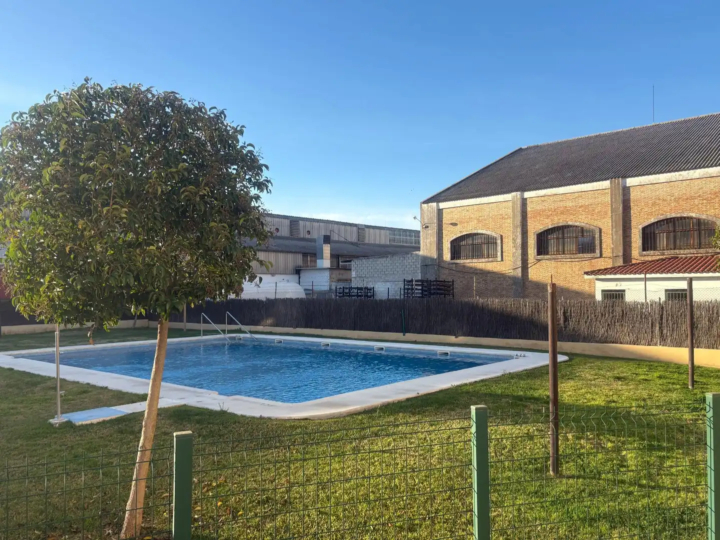 Piscina de Pis en venda en Jerez de la Frontera amb Aire condicionat, Jardí privat i Terrassa