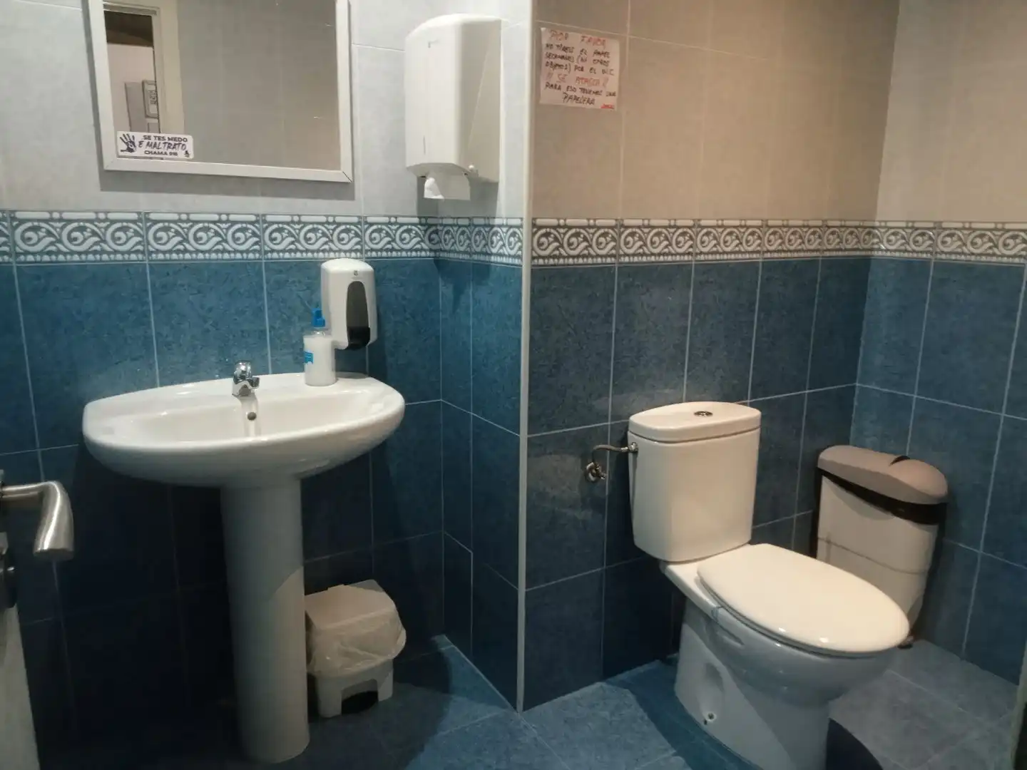 Baño de Local de alquiler en Fene