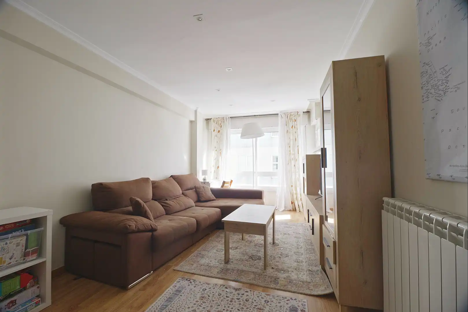 Sala de estar de Piso en venta en Vigo  con Calefacción, Parquet y Terraza