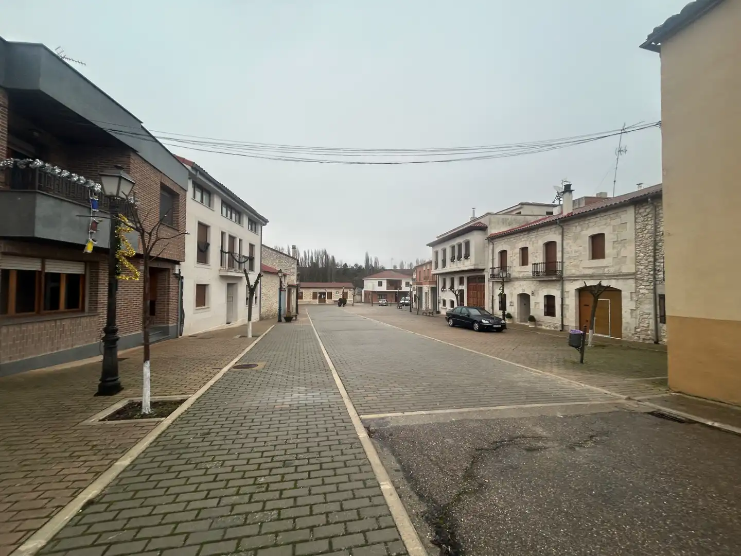 Casa adosada en venda a Calle la Plaza, 19, Bahabón